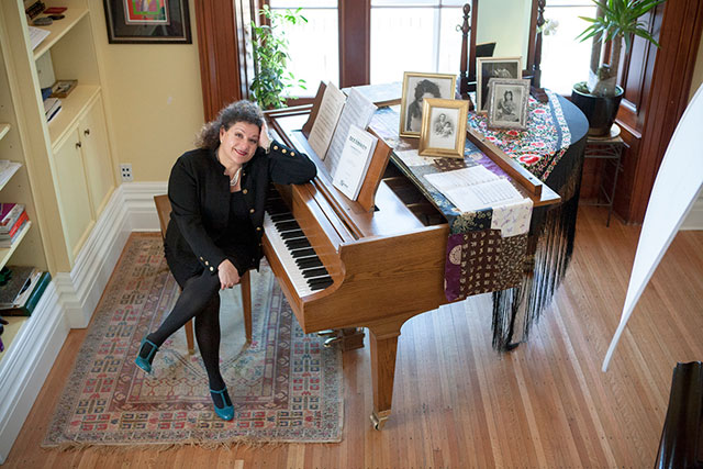 Sharon Azrieli at home - Photo Alain Lefort